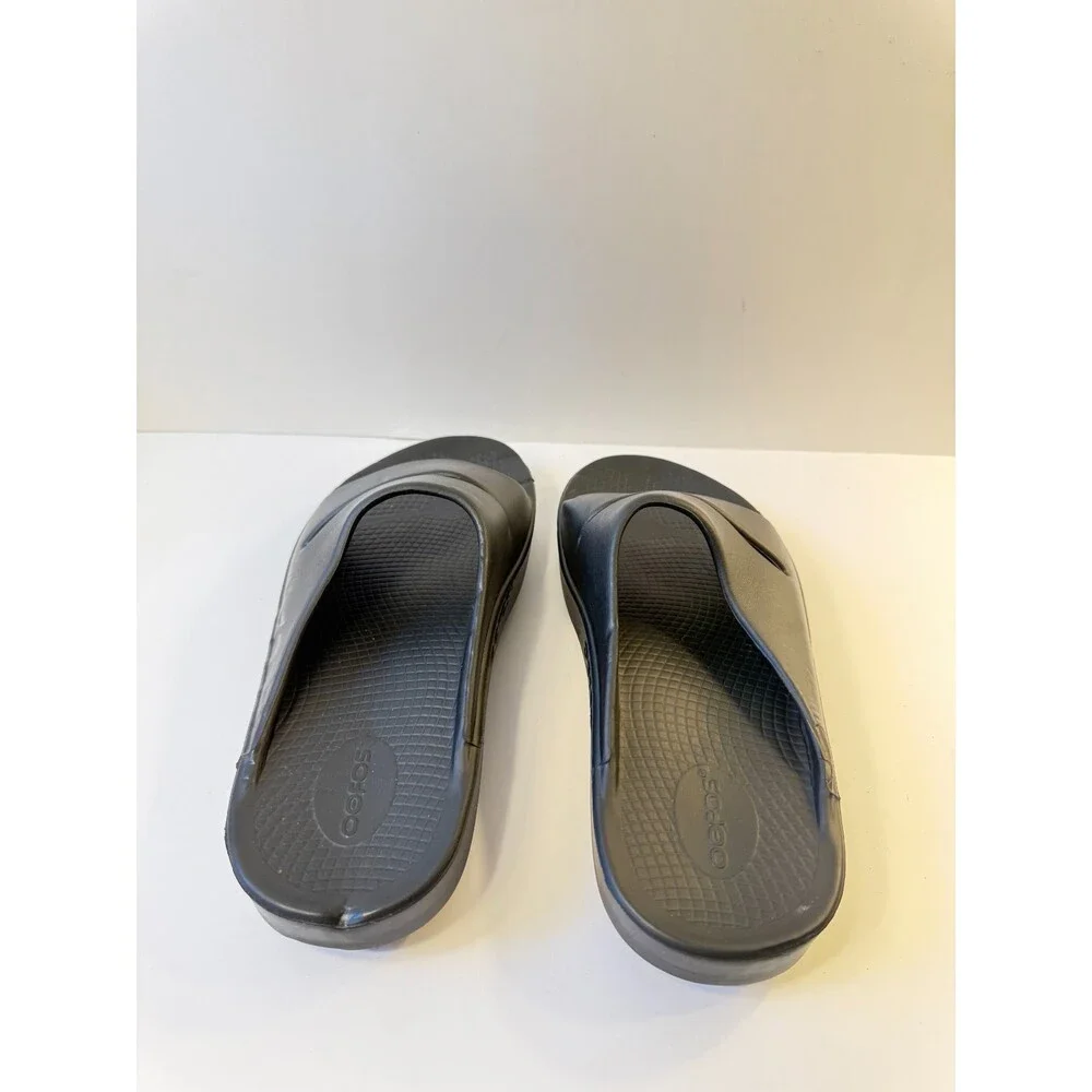 Oofas Mens Sandals Black Patented Footbed Support Arch US 9 Mens 11 Womens EU-42